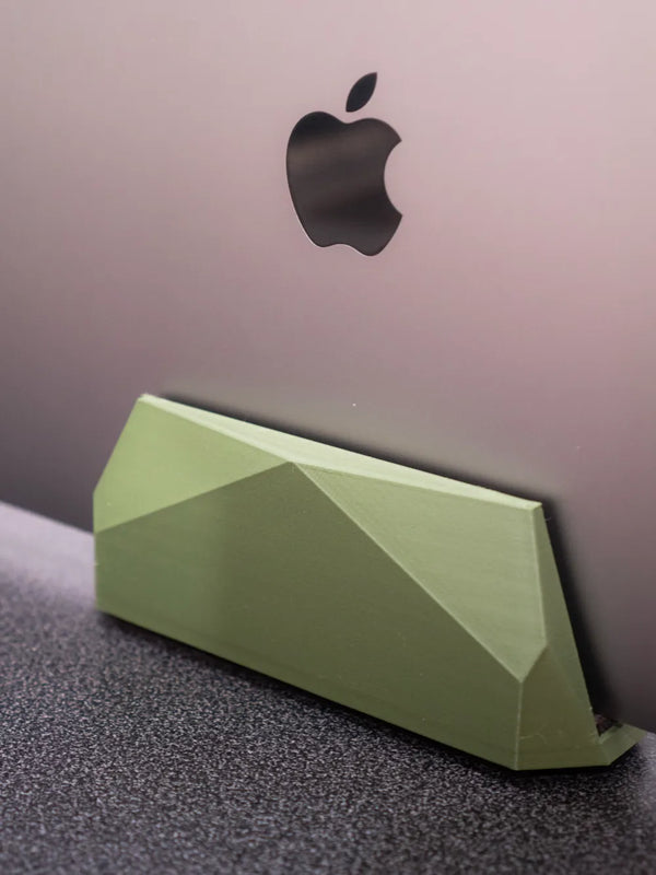 Vertical laptop stand