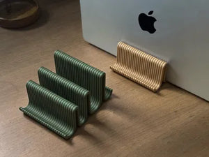 Wave • Parametric Device Stand